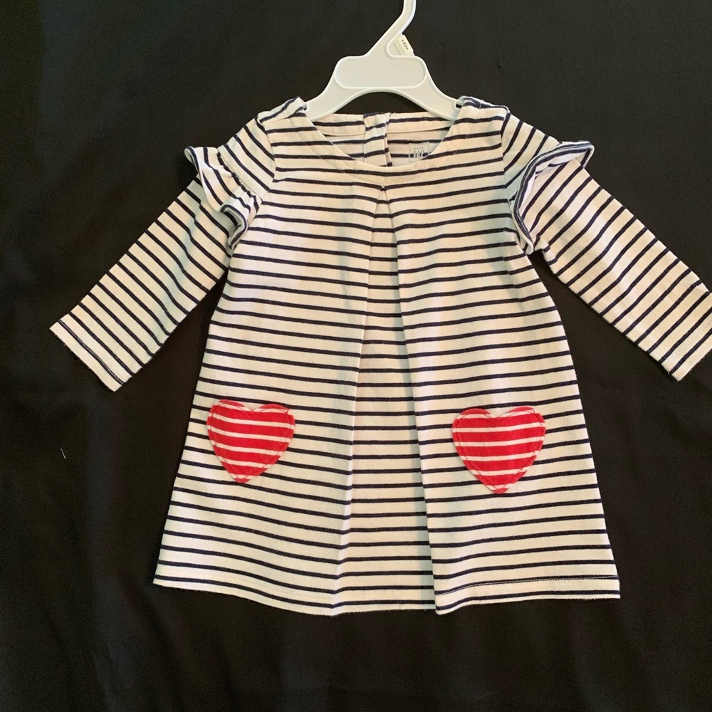 Gap, Sweet Dress, Soft Knit Dress
Sz 12-18 Months
Excellent Condition